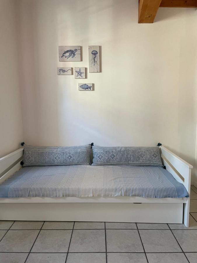 Charentaise 6-8 Personnes Avec Piscine Villa Tonnay-Charente Ngoại thất bức ảnh