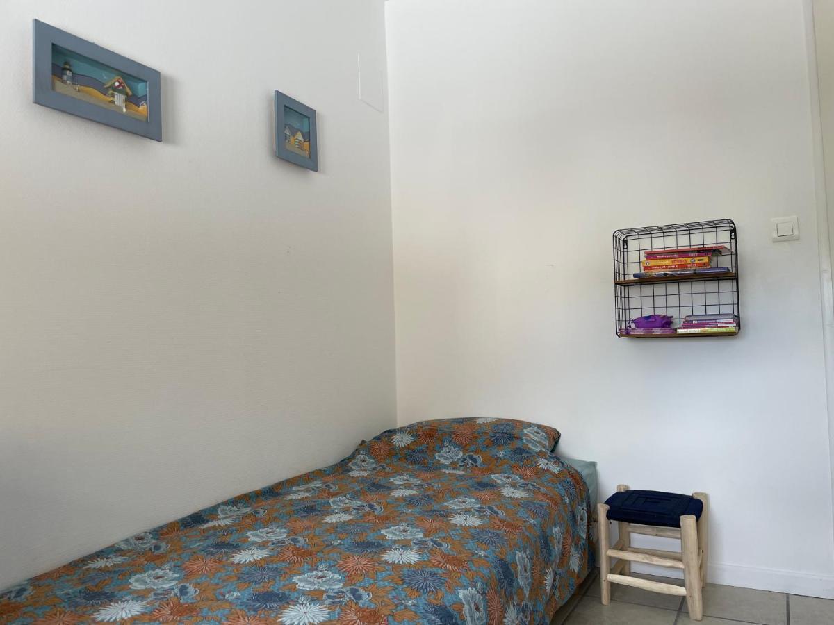 Charentaise 6-8 Personnes Avec Piscine Villa Tonnay-Charente Ngoại thất bức ảnh